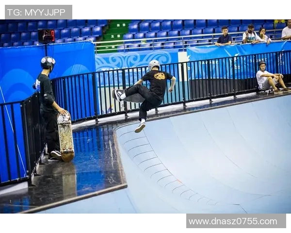 杭州滑板队在世界滑板锦标赛中的团队协作表现分析与点评